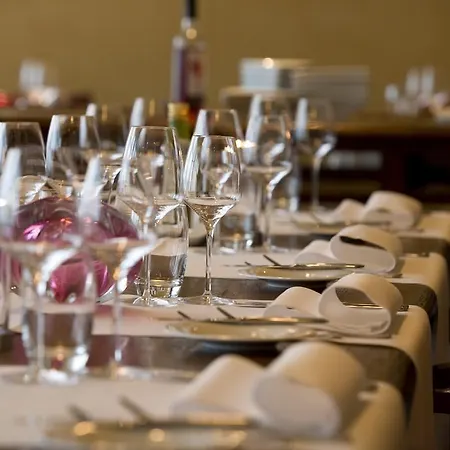 Apollo 's-hertogenbosch - Otel